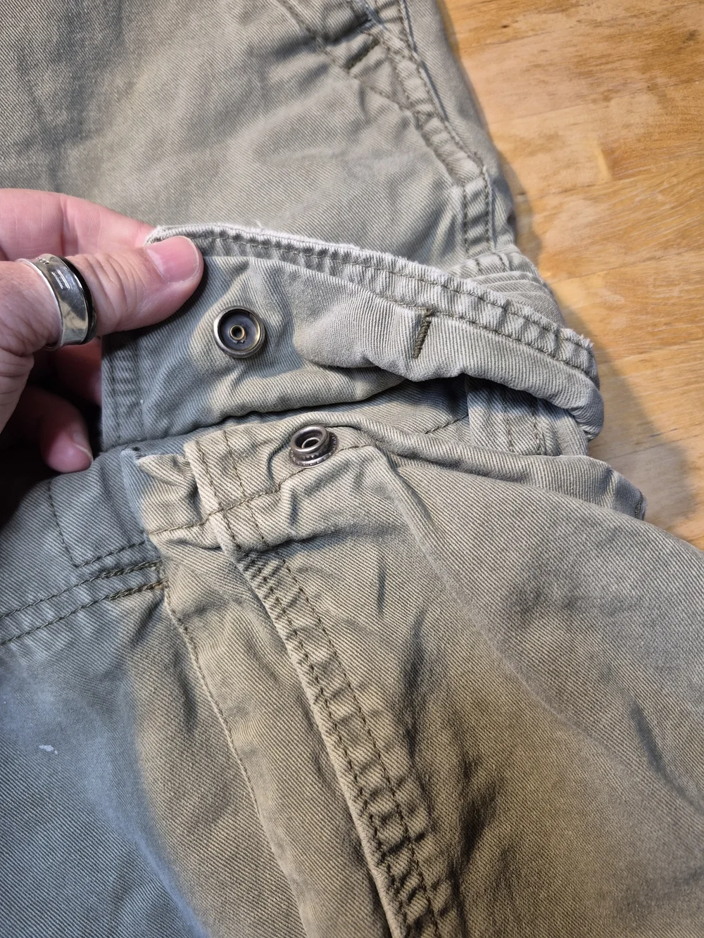 Ralph Lauren Men's Cargo Shorts in Olive Green 4057